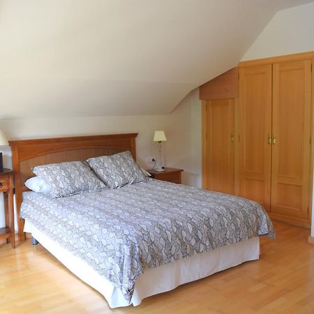 Argualas Triplex Con Piscina Пантикоса Екстериор снимка